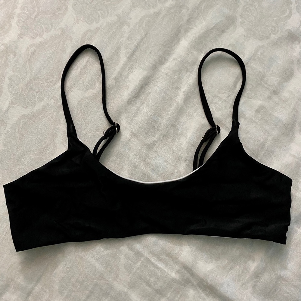BLACK BIKINI TOP